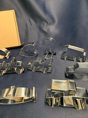 Military Shapes Cookie Cutter Set in Silver